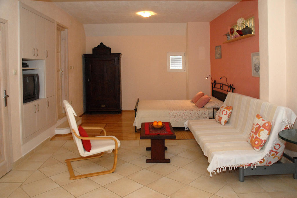 Apartments Natura Makarska Quarto foto